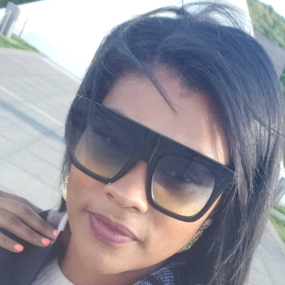 Meet your Posher, Toki - Picture 1 of 1